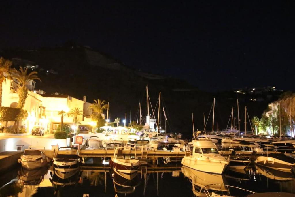 Aida En Marina Del Este Almuñécar Exterior foto